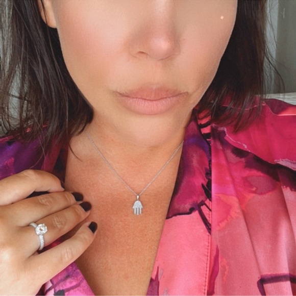 $1885 EFFY 14K white gold necklace hamsa diamond pendant Hand of Fatima box - Picture 5 of 12